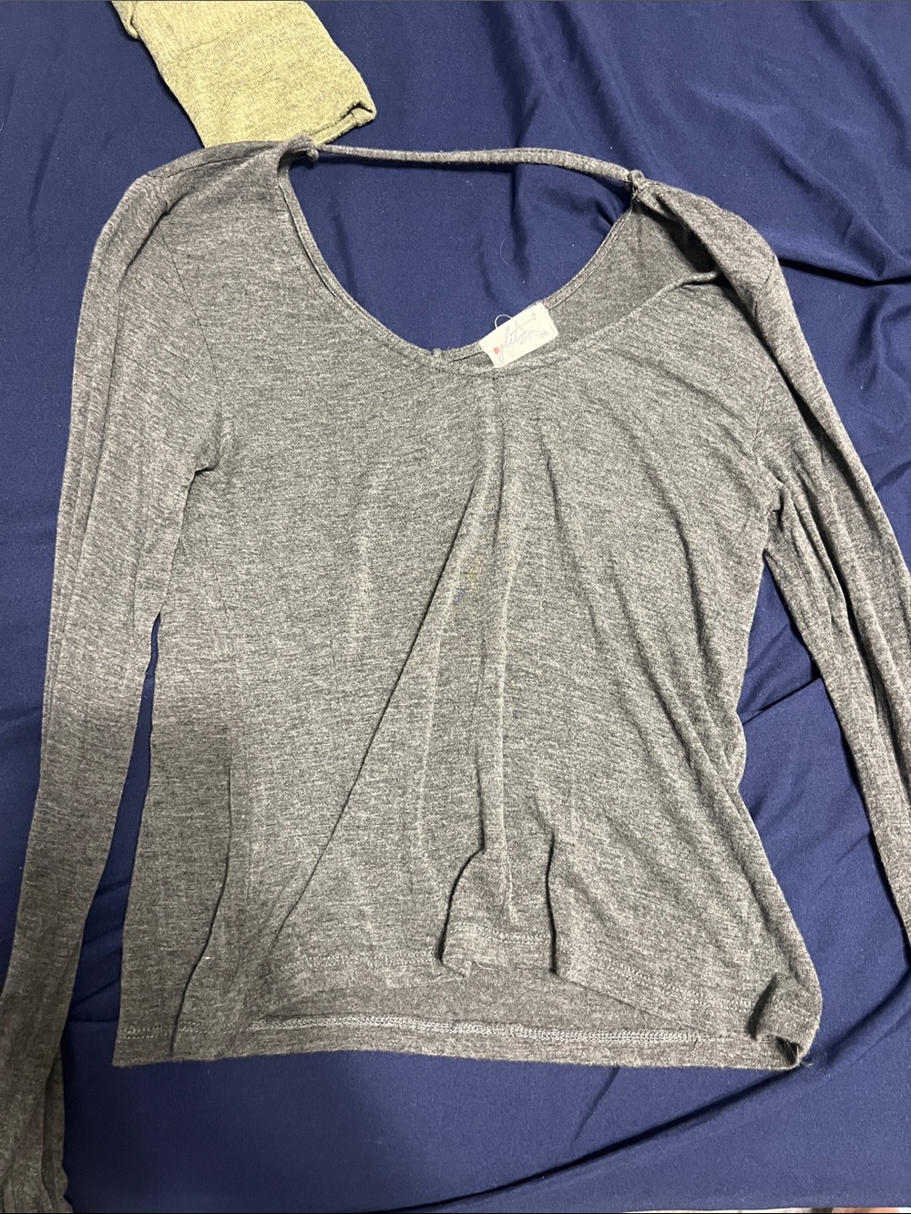 Women’s Long/Half Sleeve Shirt, Sweater Bundle - Picture 6 of 8